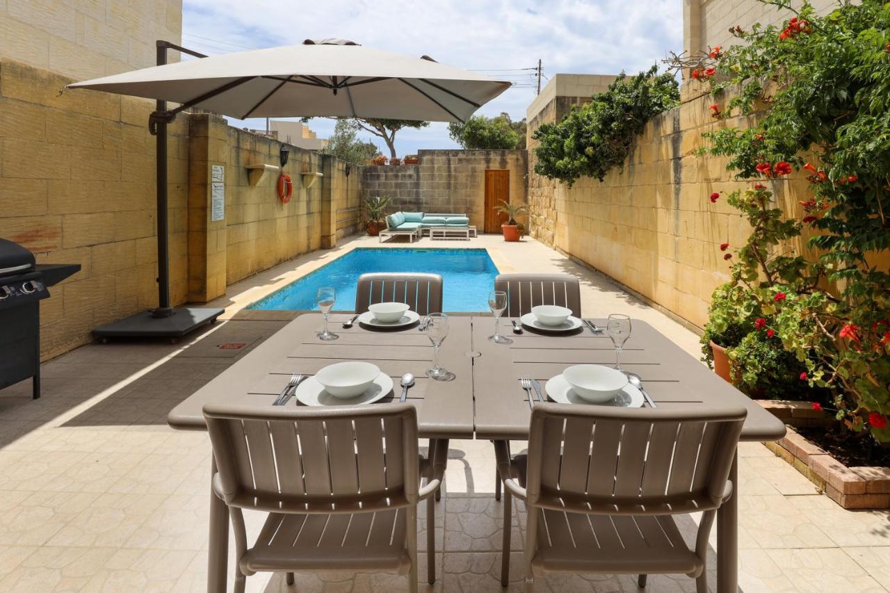 ビクトリア Superb Maltese Farmhouse With Private Poolヴィラ エクステリア 写真