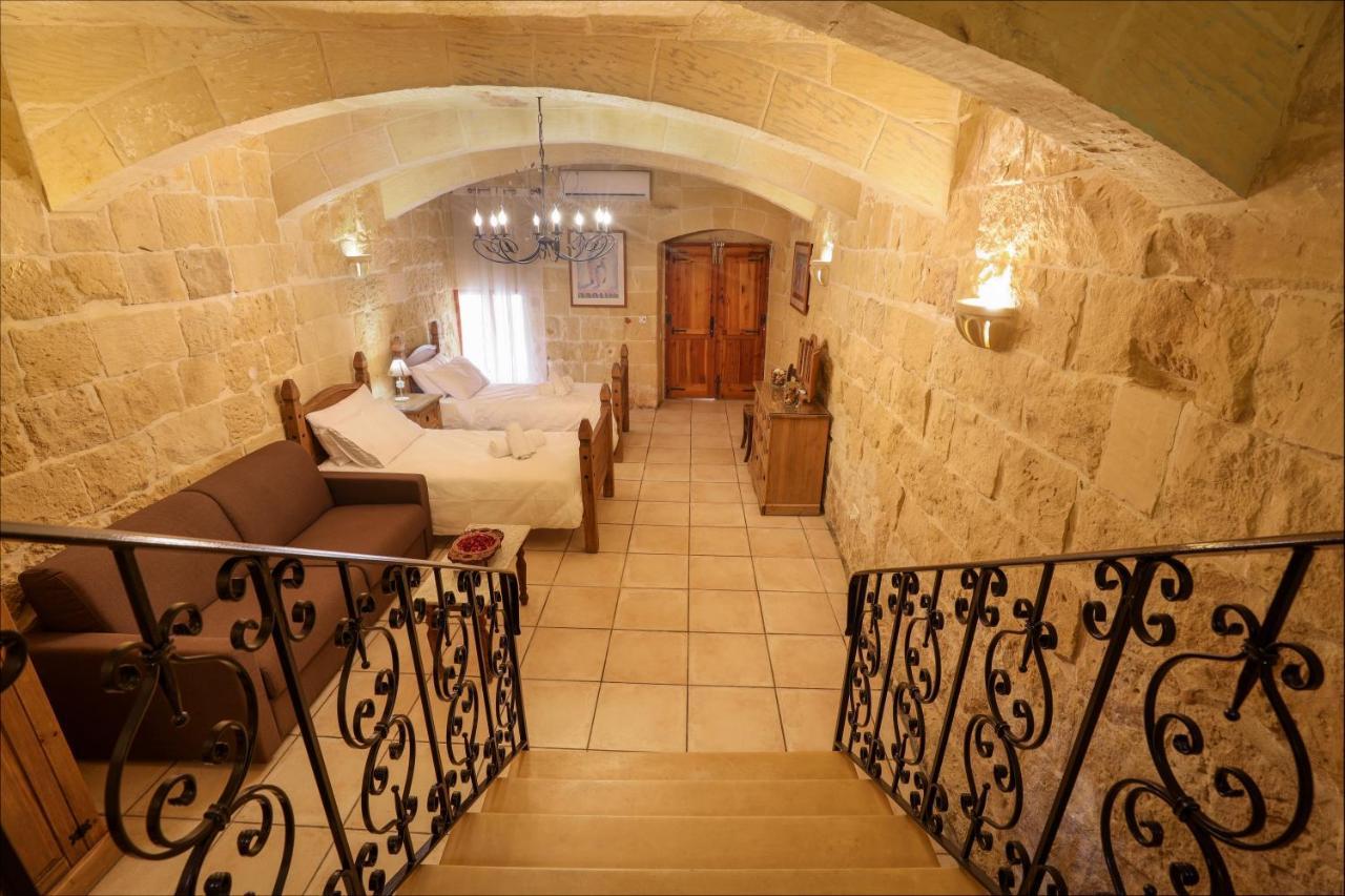 ビクトリア Superb Maltese Farmhouse With Private Poolヴィラ エクステリア 写真