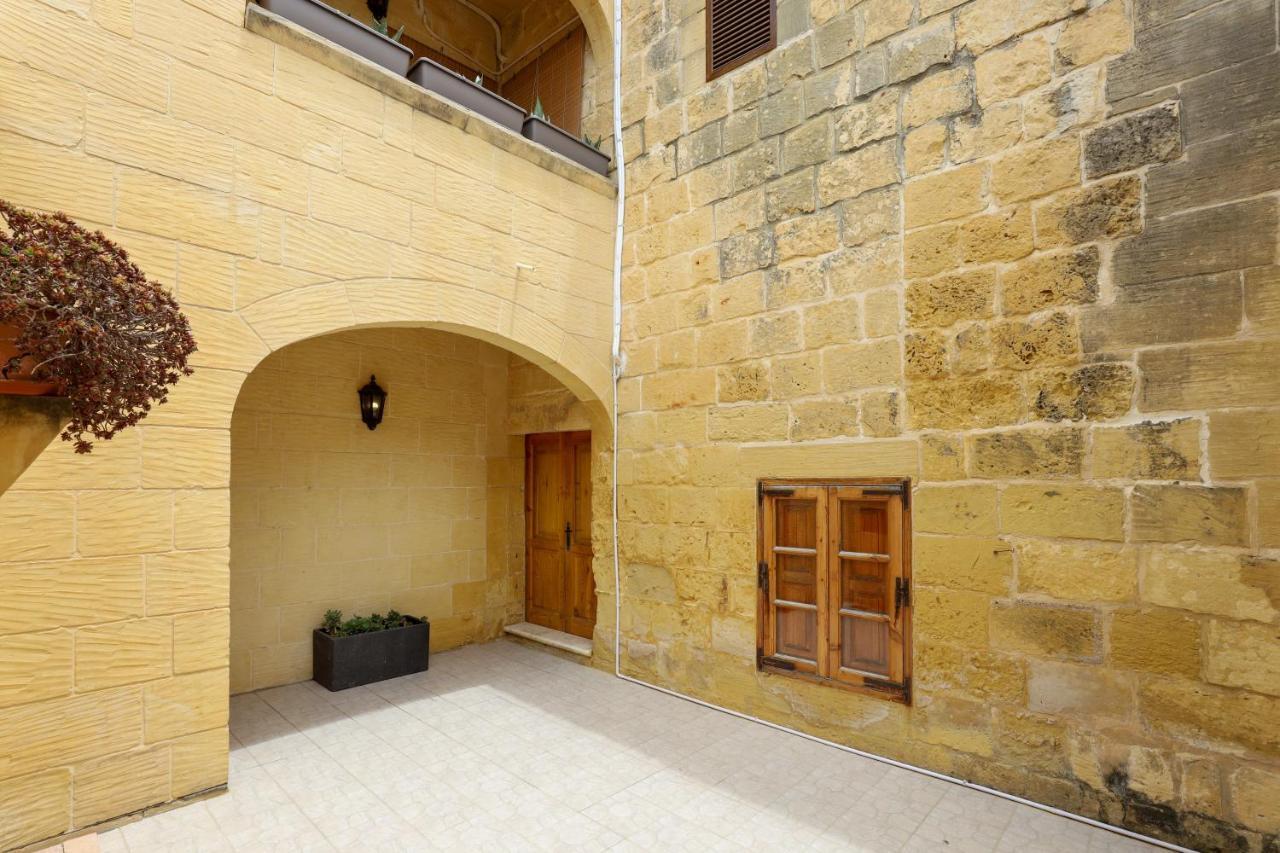 ビクトリア Superb Maltese Farmhouse With Private Poolヴィラ エクステリア 写真